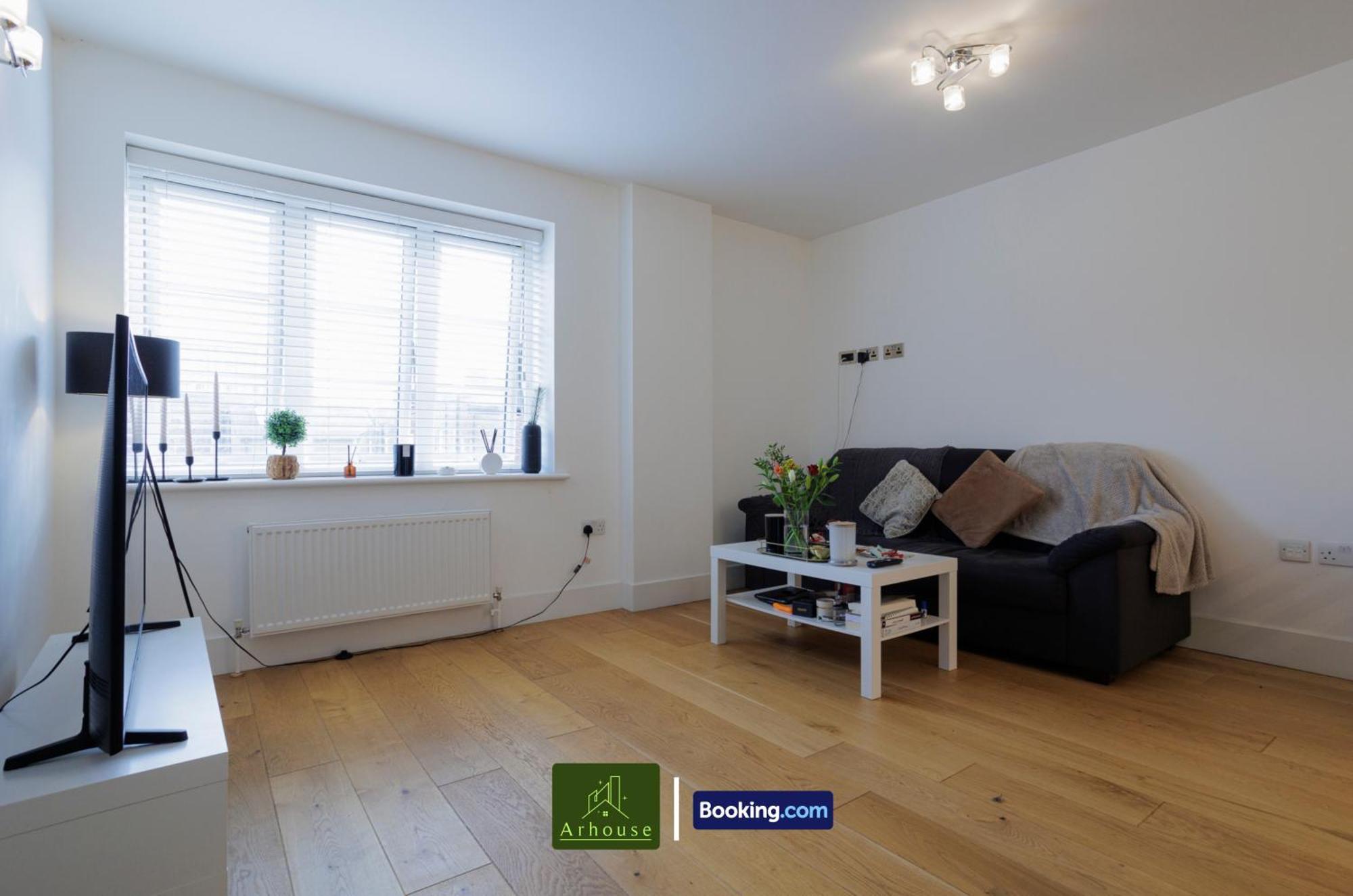One Bedroom Apartment By Arhouse Apartments Short Lets & Serviced Accommodation Kingston With Free Wifi Кингстон на Темзе Экстерьер фото